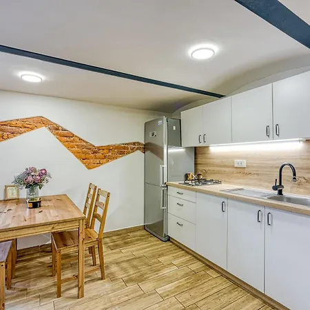 Ida Estate House - Happy Ivancna Gorica
