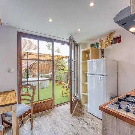 Ida Estate House - Happy Appartamento