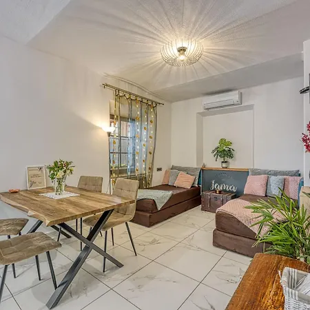 Ida Estate House - Happy Appartamento *