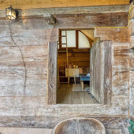 Ida Estate House - Happy Ivancna Gorica