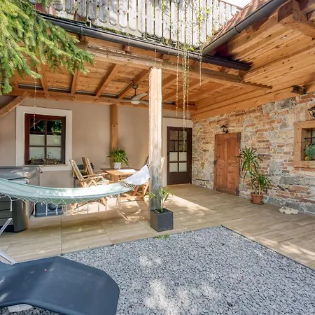 Ida Estate House - Happy * Ivančna Gorica
